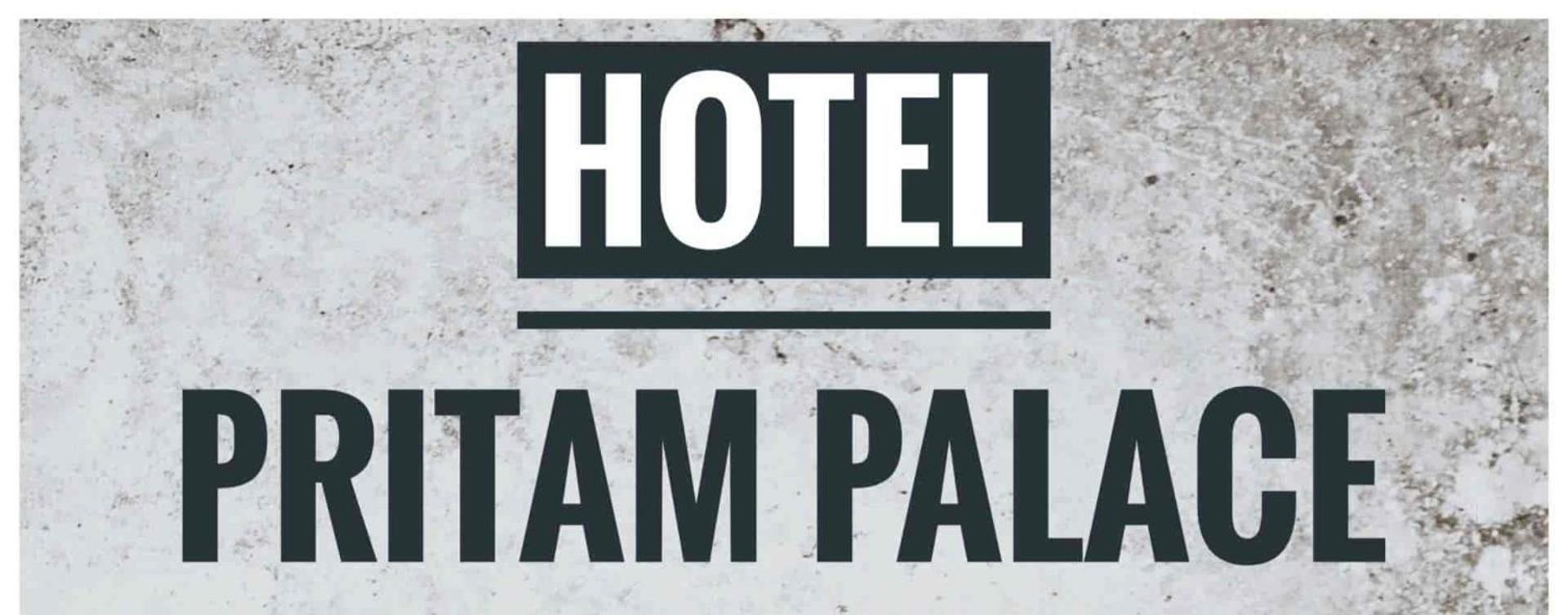 Hotel Pritam Palace , Dhule Exteriör bild
